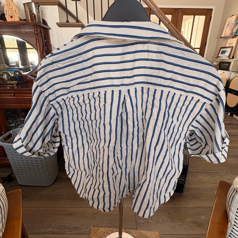 Zara Blue and White Striped Shirt - Picture 3 of 4